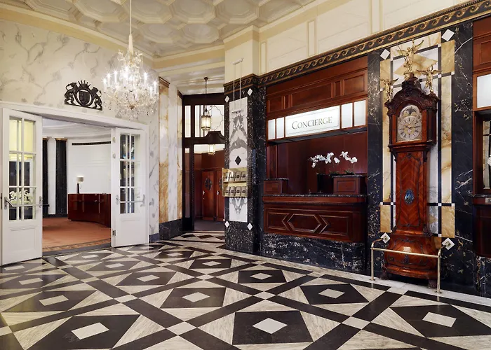 Bristol, A Luxury Collection Hotel, Hotel